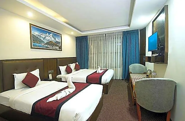 Hotel De Universal 3*
